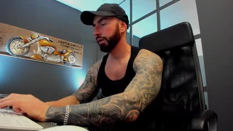 AronGrant online show from 01/22/25, 09:24