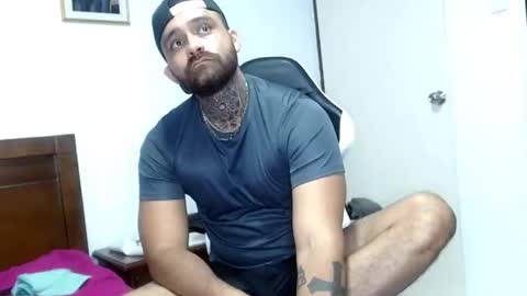 aronmiller online show from 10/04/25, 02:15