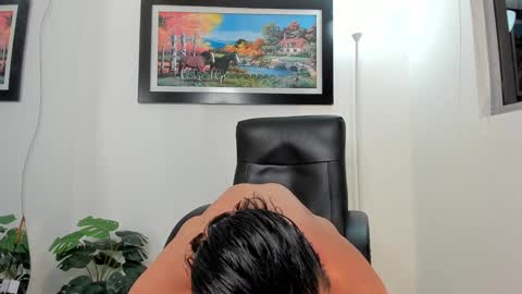   online show from 01/27/25, 11:54