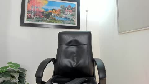   online show from 02/05/25, 12:53