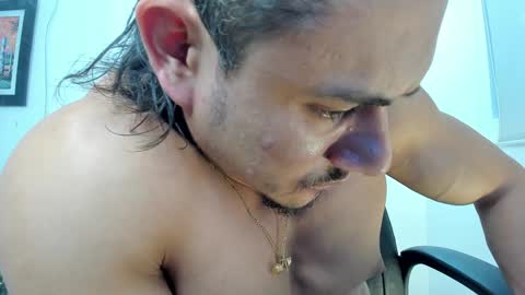   online show from 02/08/25, 11:02