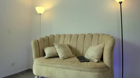   online show from 09/11/25, 09:59