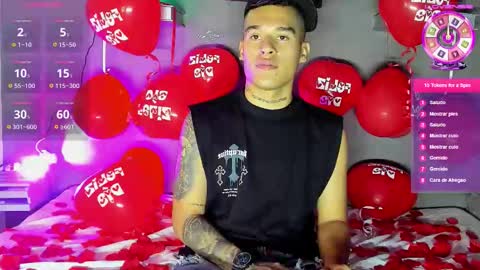 Snapshot of aroon_fit chatting on 02/17/26, 10:38 AROON HOT online show from 02/17/26, 10:38