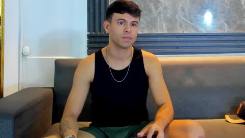 Aroon   online show from 01/17/26, 07:28