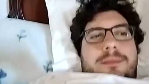 Snapshot of arribobuchi653319 chatting on 03/13/26, 03:29 J online show from 03/13/26, 03:29