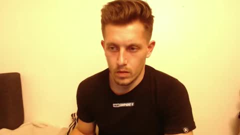 Snapshot of arromwilliam90 chatting on 12/07/24, 08:16 arromwilliam90 online show from 12/07/24, 08:16