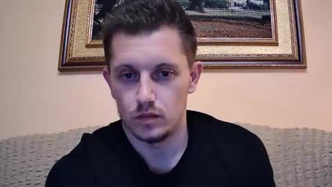 Snapshot of arromwilliam90 chatting on 11/15/25, 05:27 arromwilliam90 online show from 11/15/25, 05:27