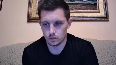 arromwilliam90 online show from 11/17/25, 08:36