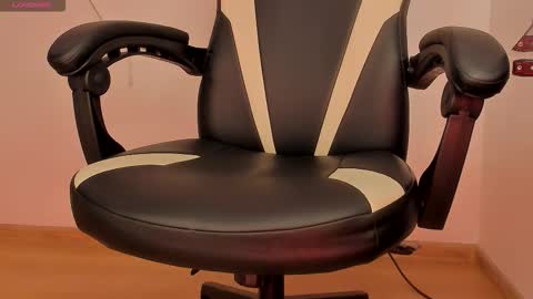 Arshi online show from 12/16/25, 07:30