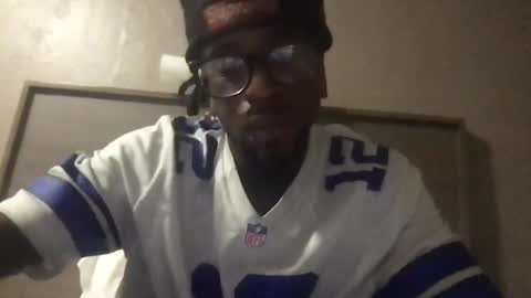 Snapshot of arson732 chatting on 01/18/25, 11:22 RyanSteeleXXX online show from 01/18/25, 11:22