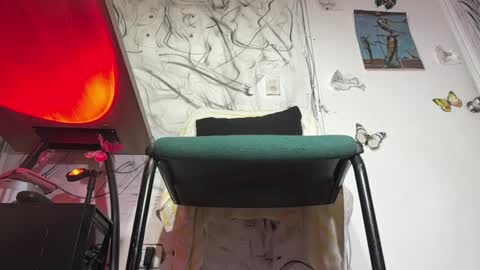   online show from 12/31/24, 12:25