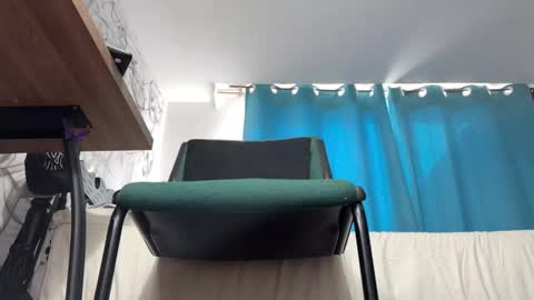   online show from 01/01/25, 10:35