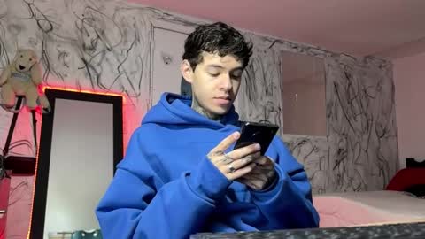   online show from 01/28/25, 12:11