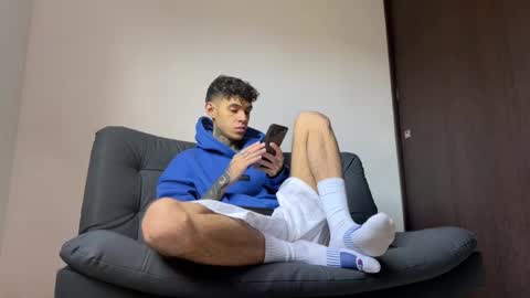   online show from 03/04/25, 12:12