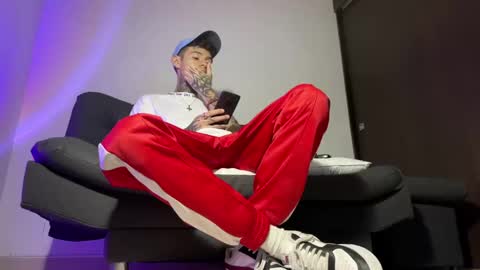   online show from 03/12/25, 12:10