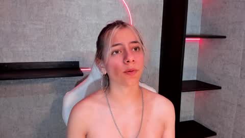 artemisablake online show from 01/10/25, 12:49