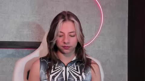 artemisablake online show from 02/14/25, 04:41