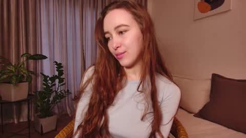 Lina online show from 10/25/25, 12:56