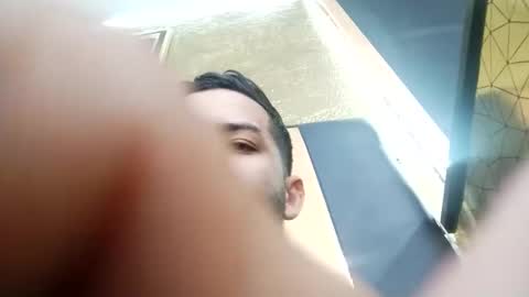 Snapshot of arthur1718 chatting on 11/09/25, 06:28 arthur1718 online show from 11/09/25, 06:28