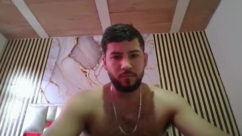 Snapshot of arthur1718 chatting on 01/11/26, 09:53 arthur1718 online show from 01/11/26, 09:53