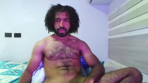 arthur_jamess online show from 10/13/25, 08:09