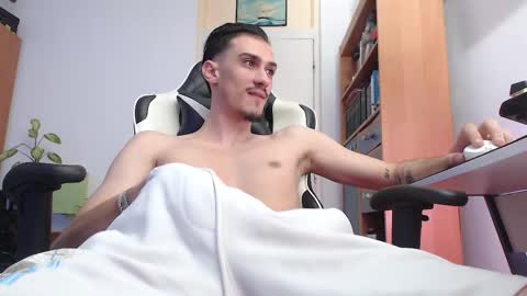 Artie online show from 03/17/26, 08:06