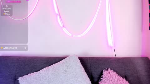 Snapshot of artmiajoy chatting on 01/08/25, 07:34 MIA OF artmiajoy online show from 01/08/25, 07:34