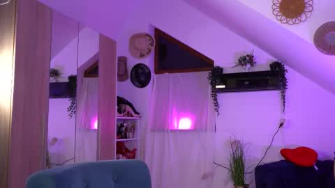 Amalia online show from 09/09/25, 09:03