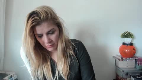 MIA online show from 02/22/25, 02:41