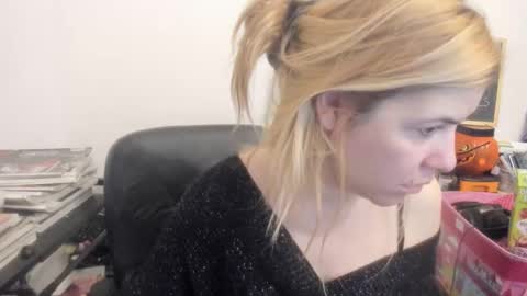 MIA online show from 03/31/26, 10:26