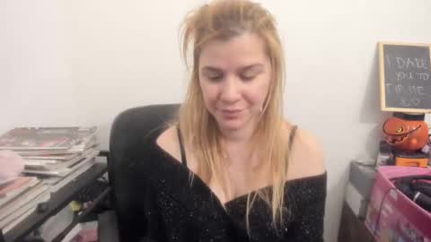 MIA online show from 04/01/26, 03:53