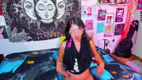 Isabella Cherry online show from 05/21/26, 03:24