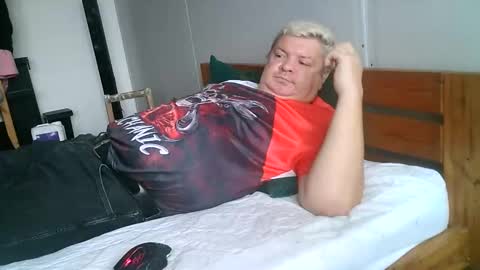 artuditu36 online show from 10/14/25, 09:54