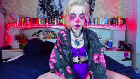 Snapshot of aru_koto chatting on 09/12/25, 06:52 Aru online show from 09/12/25, 06:52