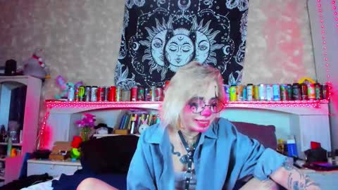 Snapshot of aru_koto chatting on 09/21/25, 05:25 Aru online show from 09/21/25, 05:25