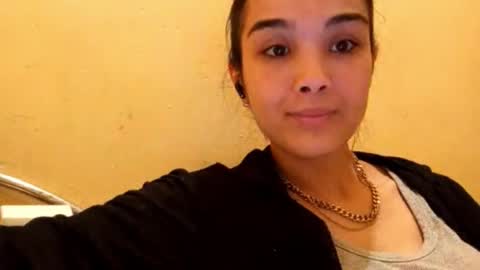 Amina online show from 12/18/25, 07:31