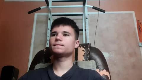 Snapshot of arvyn_ chatting on 04/13/26, 07:36 Denis online show from 04/13/26, 07:36