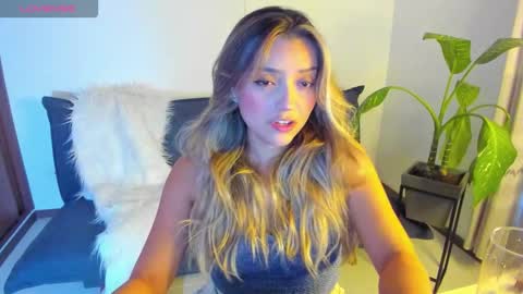 Zahaara online show from 11/16/25, 10:48