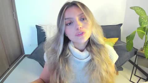 Zahaara online show from 12/13/25, 08:25