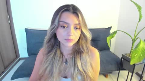 Zahaara online show from 12/18/25, 06:58