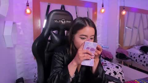 Ary Cooper online show from 10/29/25, 02:19