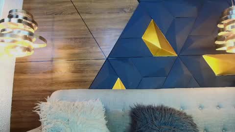 sofia online show from 04/15/26, 11:06