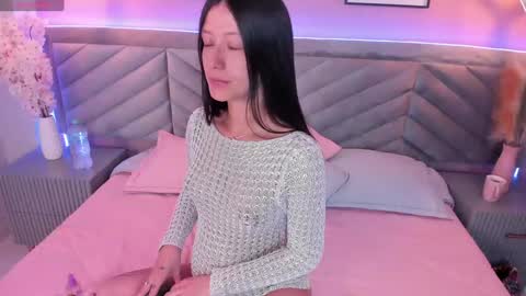 ARY THOMPSON online show from 01/21/25, 08:21