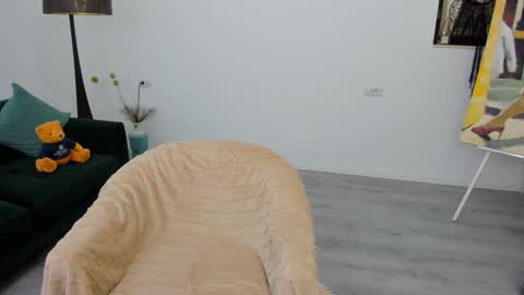 Arya online show from 11/26/25, 04:46