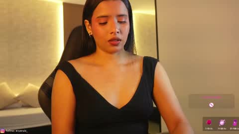 Arya online show from 09/30/25, 12:32