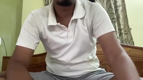 aryan_980763874 online show from 05/15/26, 11:34