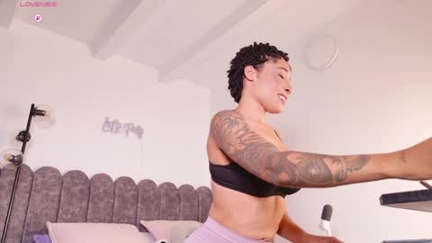 aryascollins online show from 04/08/26, 01:49