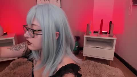 Asami  online show from 10/15/25, 11:16