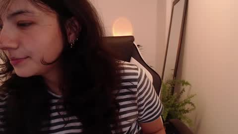 Snapshot of asaray_t chatting on 03/30/26, 12:28 Saray online show from 03/30/26, 12:28