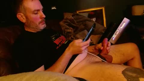 aschke online show from 11/01/25, 12:12